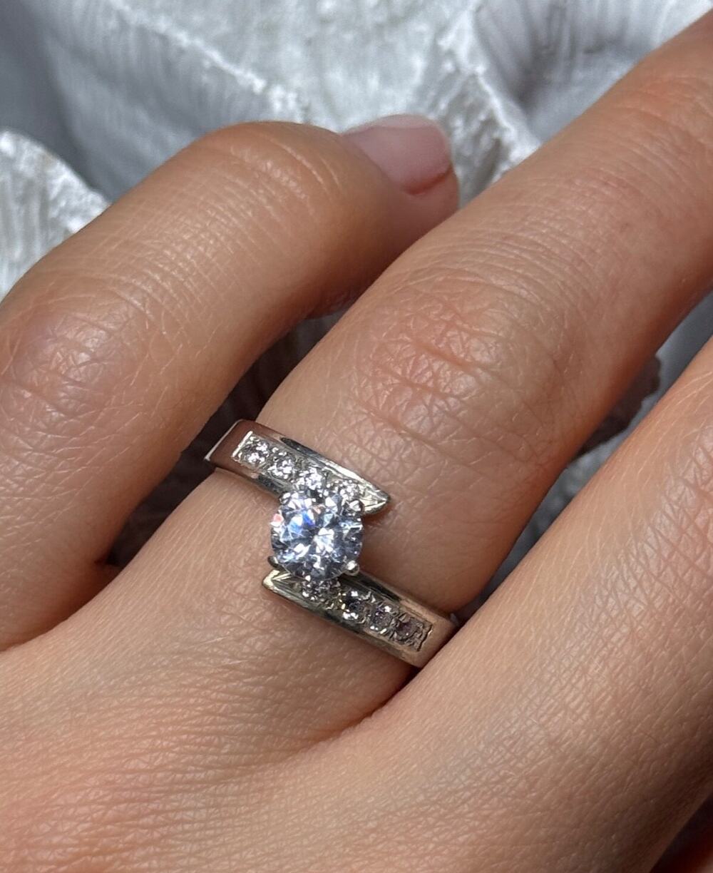 925 Sterling Silver CZ Ring Size 6.5